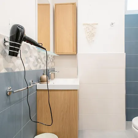 Lägenhet Oberdan & Charm - Elegant Bari