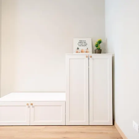 Oberdan & Charm - Elegant Apartment *