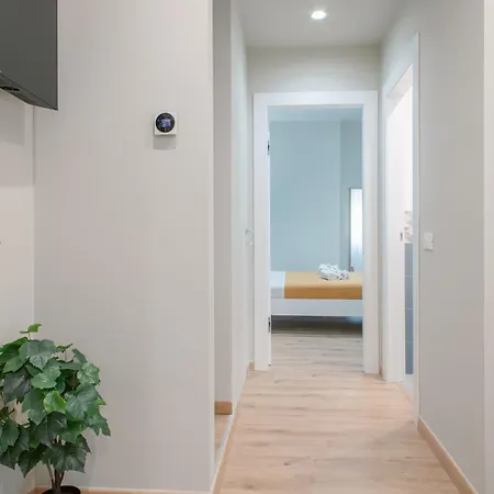 Apartment Oberdan & Charm - Elegant